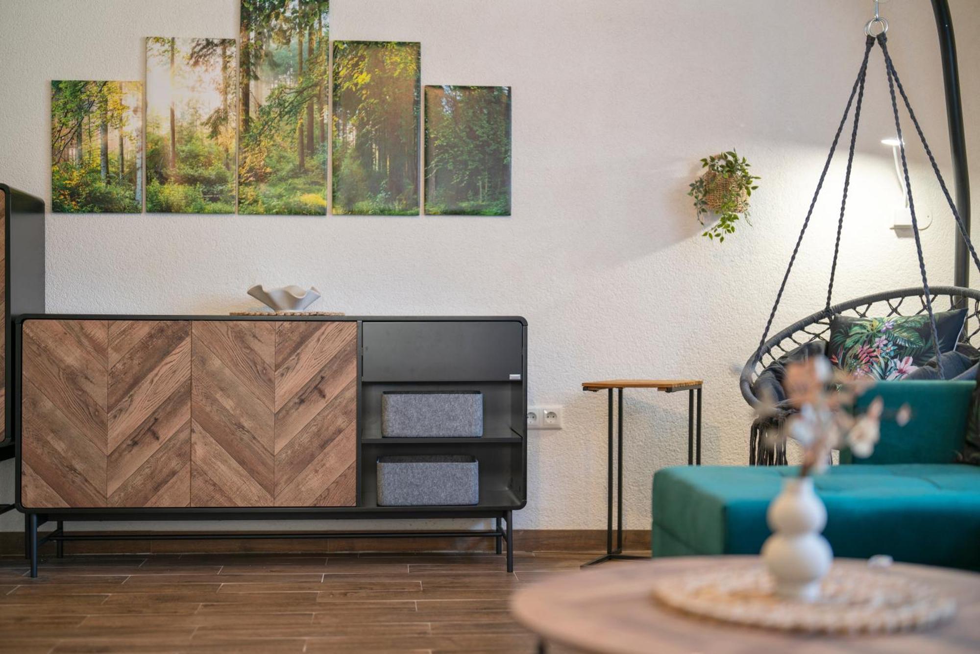 Naturidyll Am Fluss - Ferienhaus Albmatte - Grosser Garten Zum Grillen Und Entspannen-Direkt Neben Dem Radon Revitalbad Mit Sauna Und Thermalbecken St. Blasien Luaran gambar